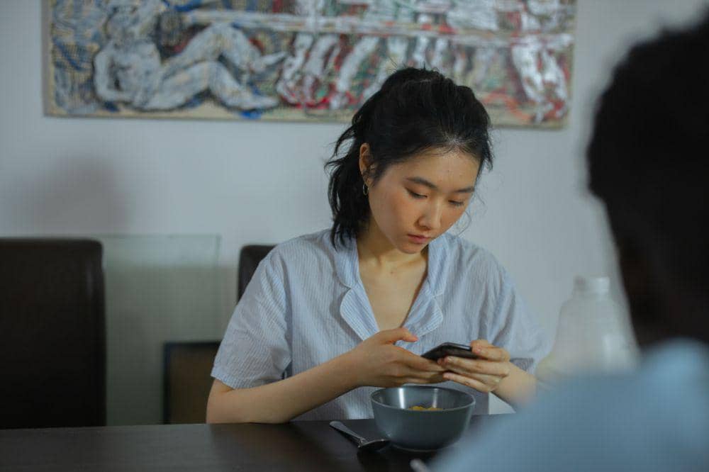 Kebiasaan yang Diam-Diam Merusak Kesehatan Mental 6.jpg