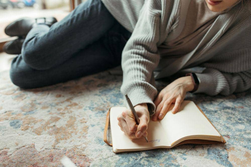 20 Ide Prompt Journaling (19)