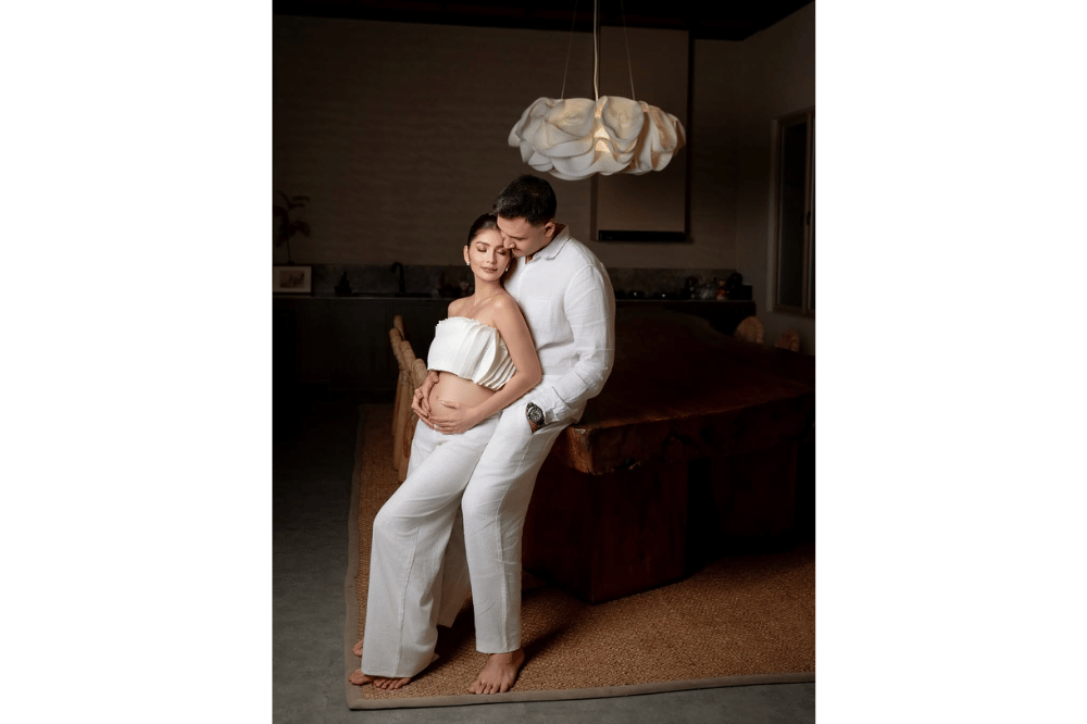 foto debi sagita pamer baby bump kehamilan pertama