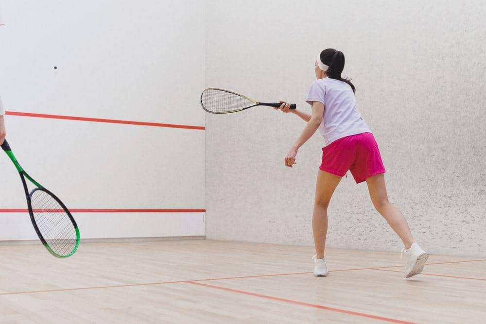 ilustrasi olahraga squash