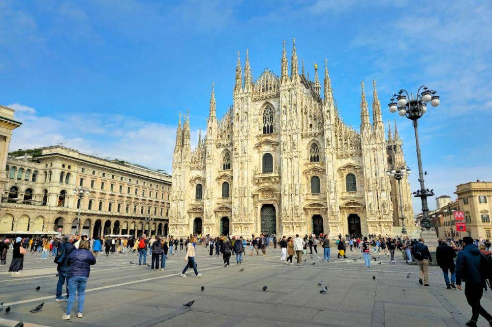 Daftar Katedral Terbesar di Dunia 2.jpg