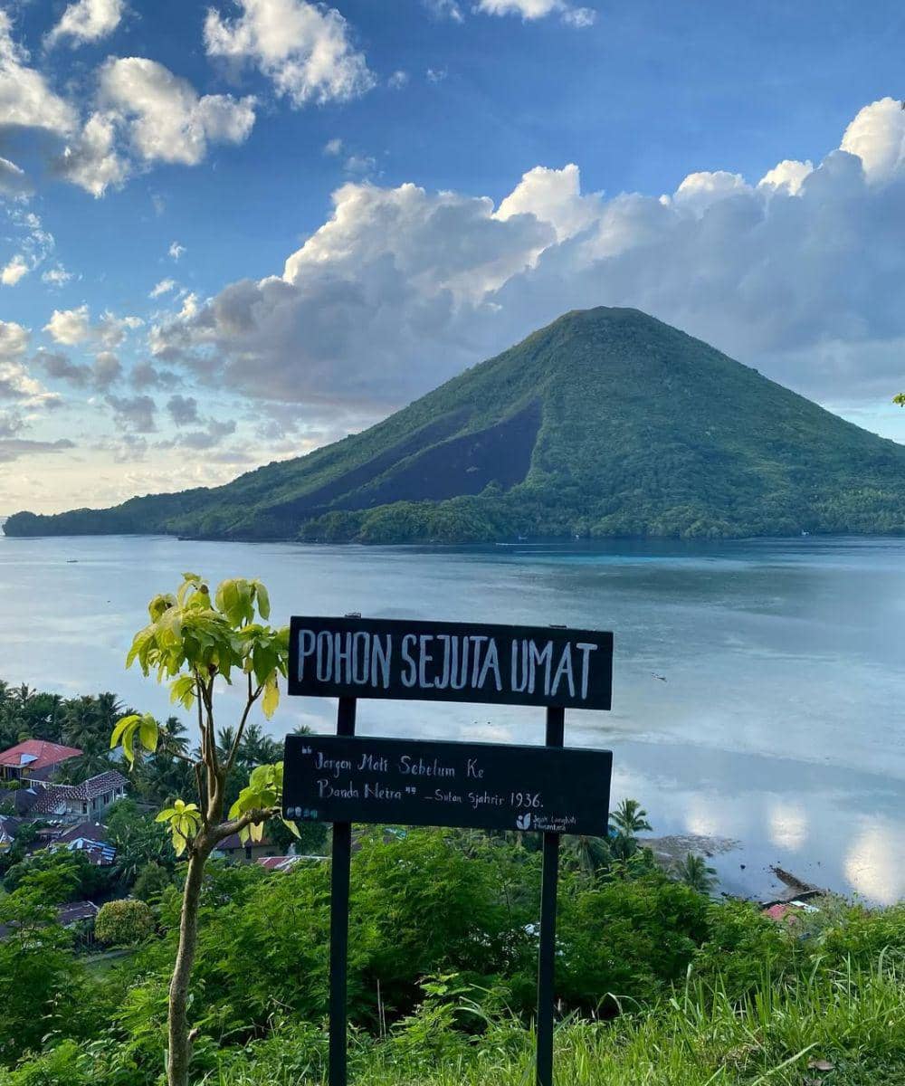 Pernah Diperebutkan Dunia, Ini Asal Usul Pulau Banda Neira dan Sejarahnya