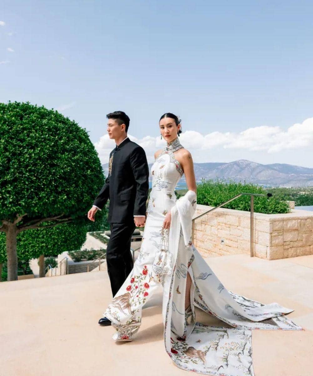 Bak Negeri Dongeng, Ann Liu Pakai 13 Gaun Couture di Nikahannya15.jpg