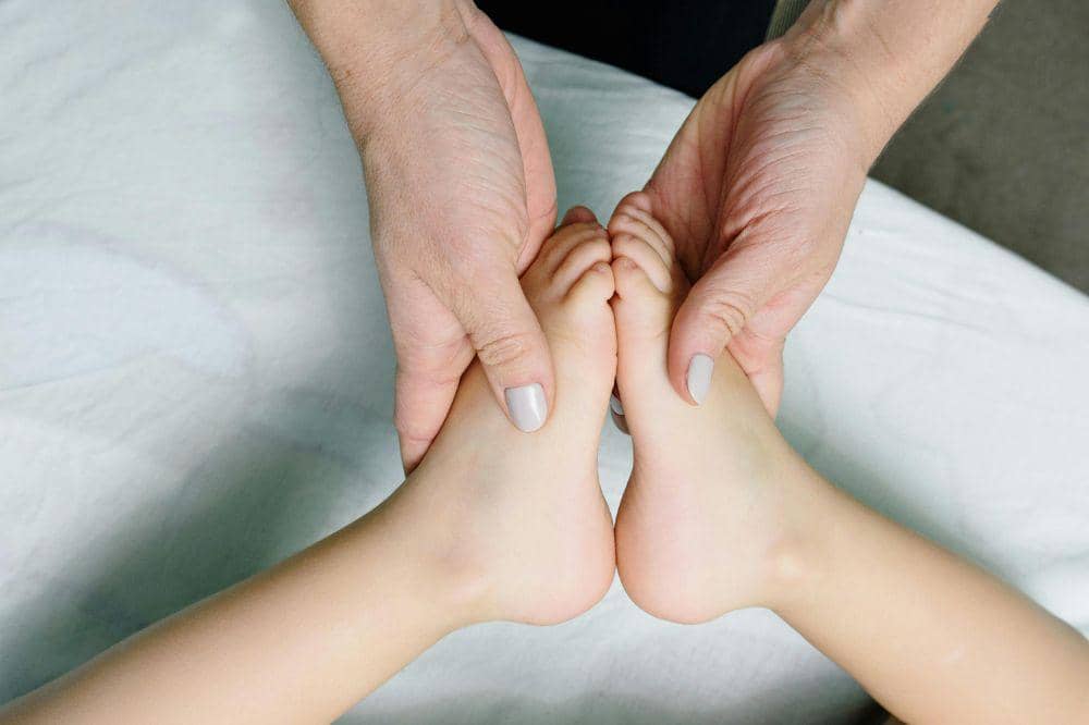 Otot dan sendi yang semakin melemah karena polio