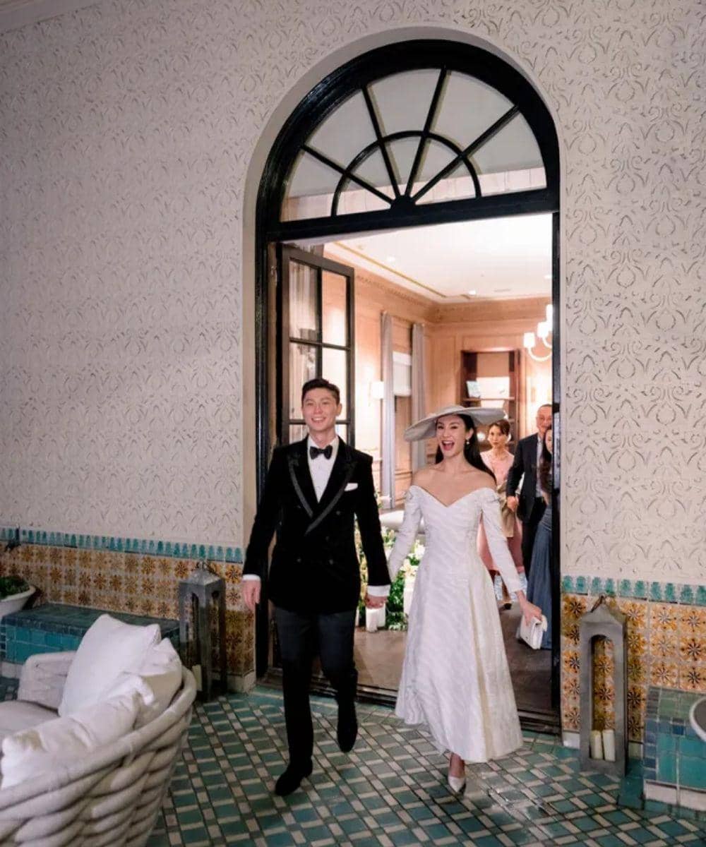 Bak Negeri Dongeng, Ann Liu Pakai 13 Gaun Couture di Nikahannya 2.jpg