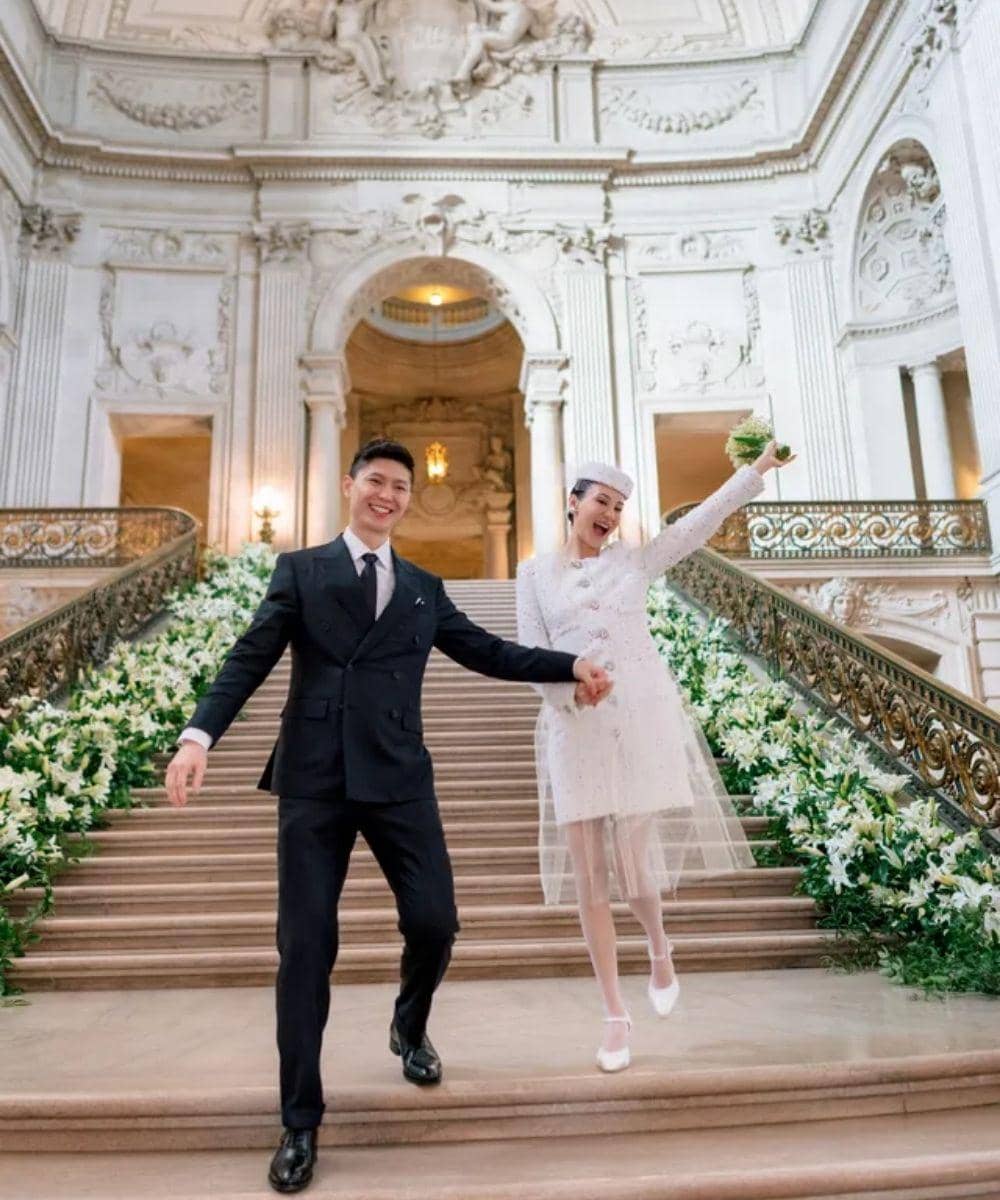 Bak Negeri Dongeng, Ann Liu Pakai 13 Gaun Couture di Nikahannya 4.jpg