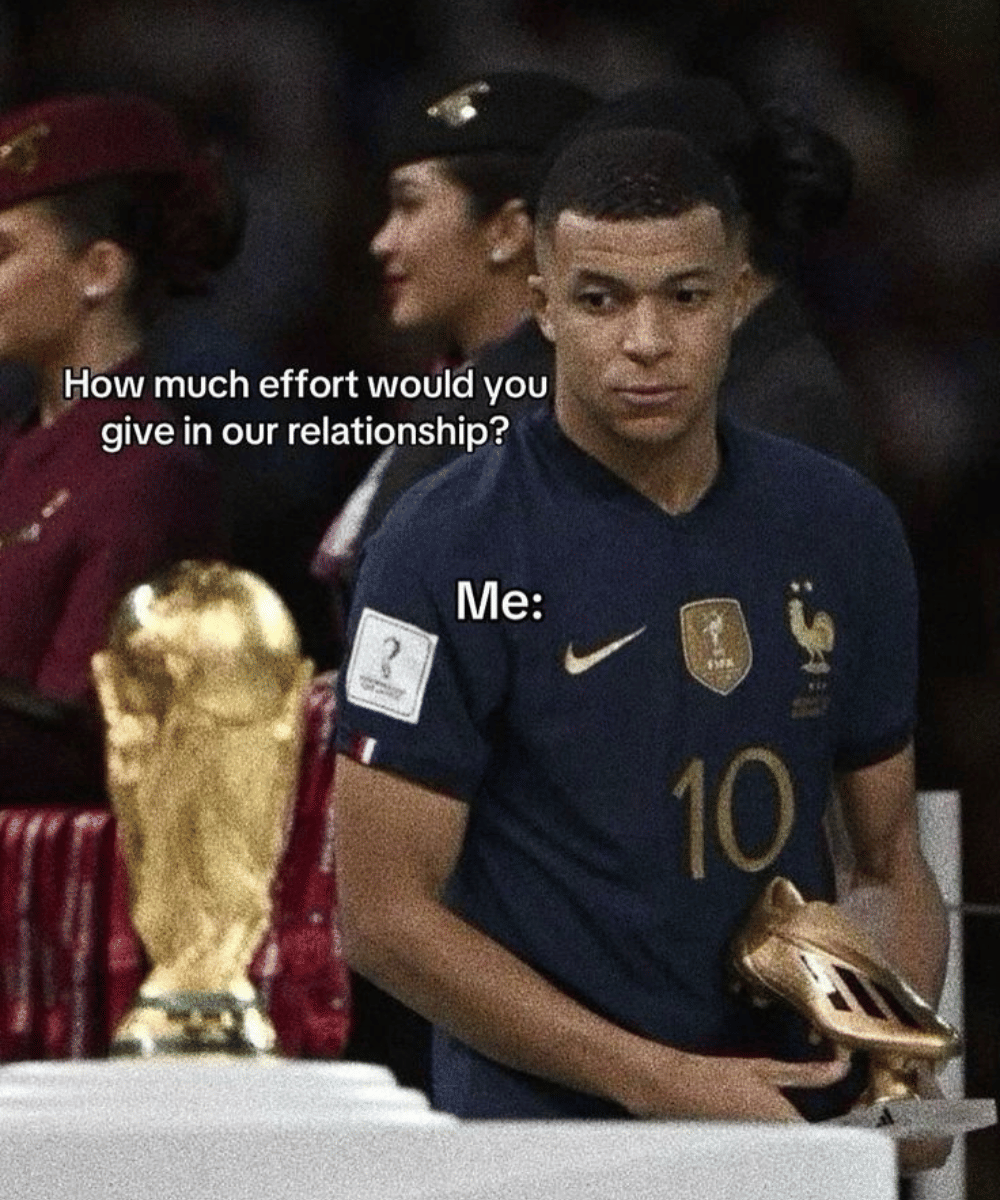 Meme Relationship Pencinta Sepak Bola