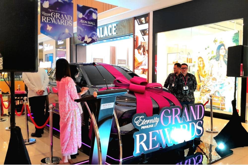 Grand prize BYD Sealion 7 dalam acara Eternity Privilege Grand Award