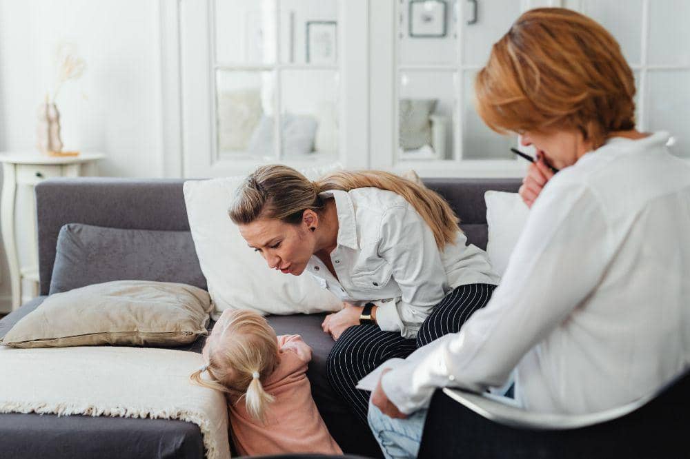Fakta Gentle Parenting: Anak yang sering diteriaki hanya penurut di luar