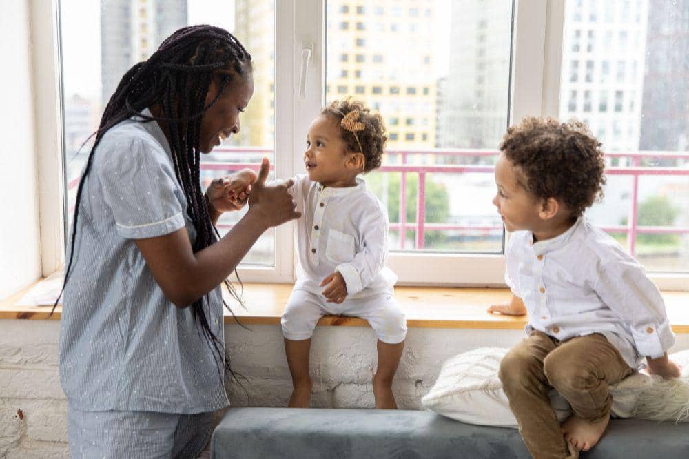 Fakta Gentle Parenting: Gentle parenting berfokus pada komunikasi yang baik pada anak