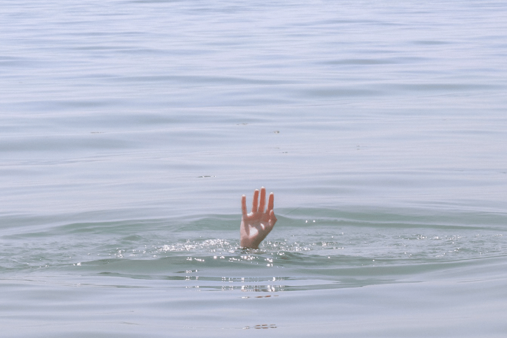 5 Fakta Santri yang Hilang Terseret Ombak di Pantai Pangi Blitar 