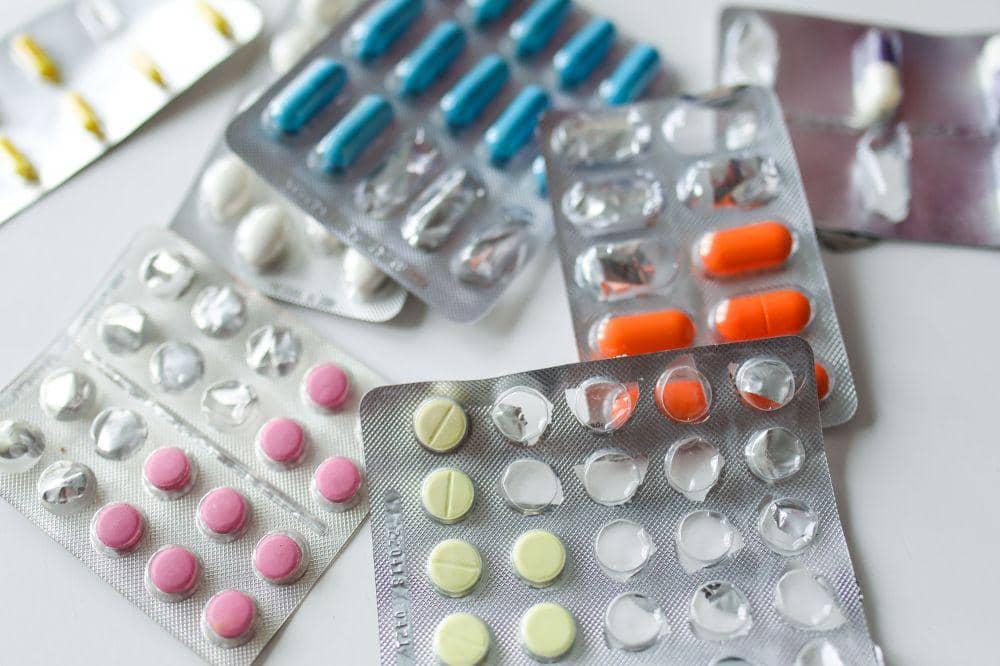 7 Rekomendasi Obat Radang Lambung, Lengkap Harganya