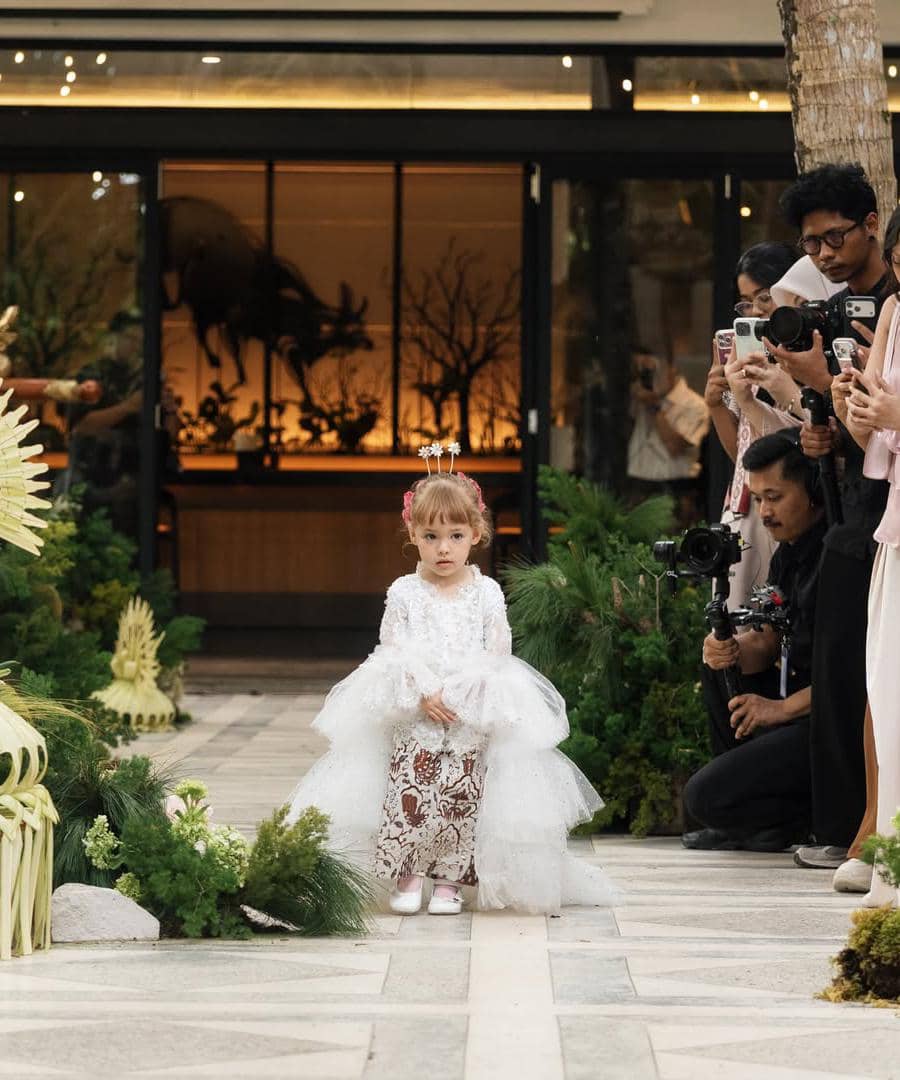 akad nikah jennifer coppen