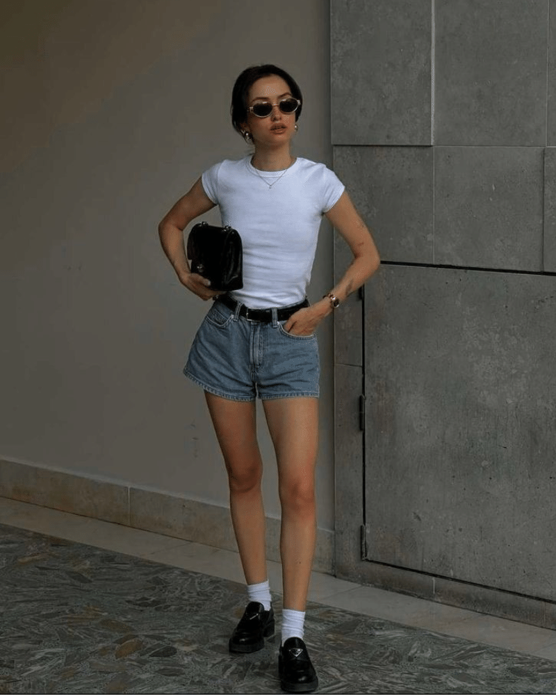 summer outfits (3).png