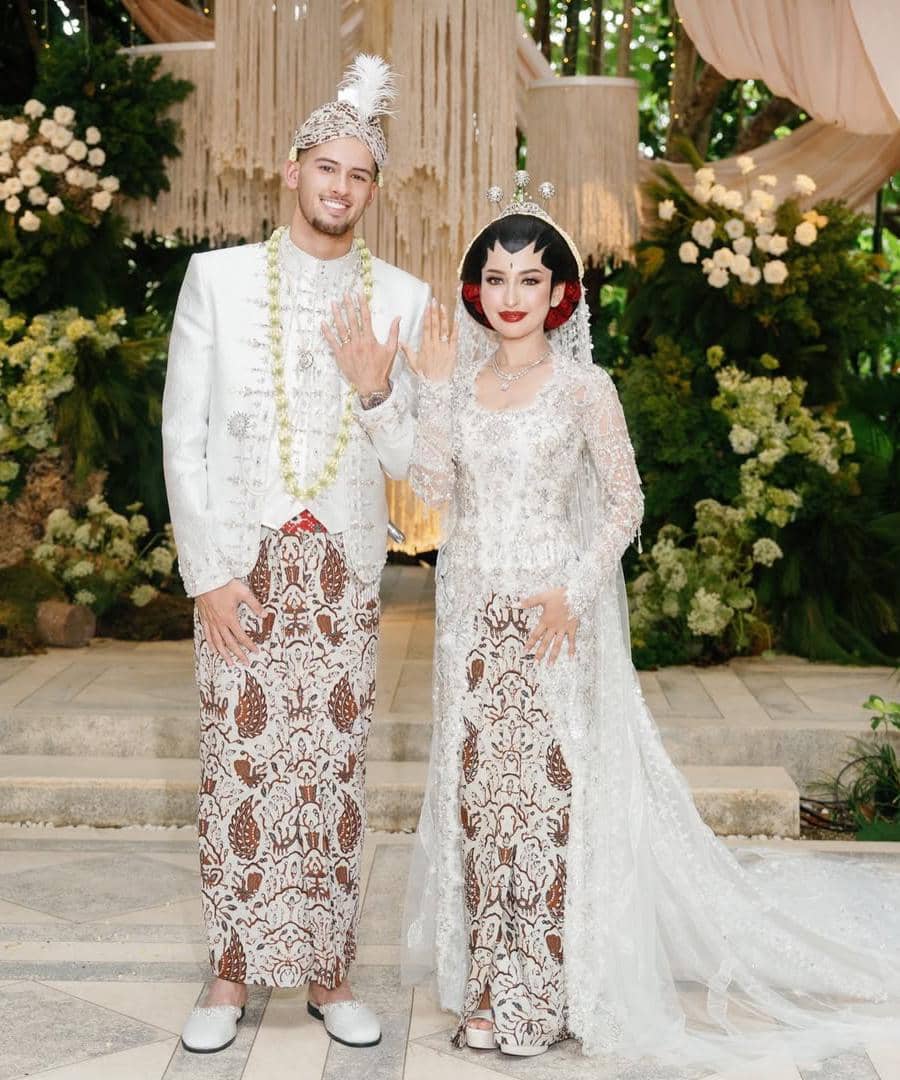 akad nikah jennifer coppen