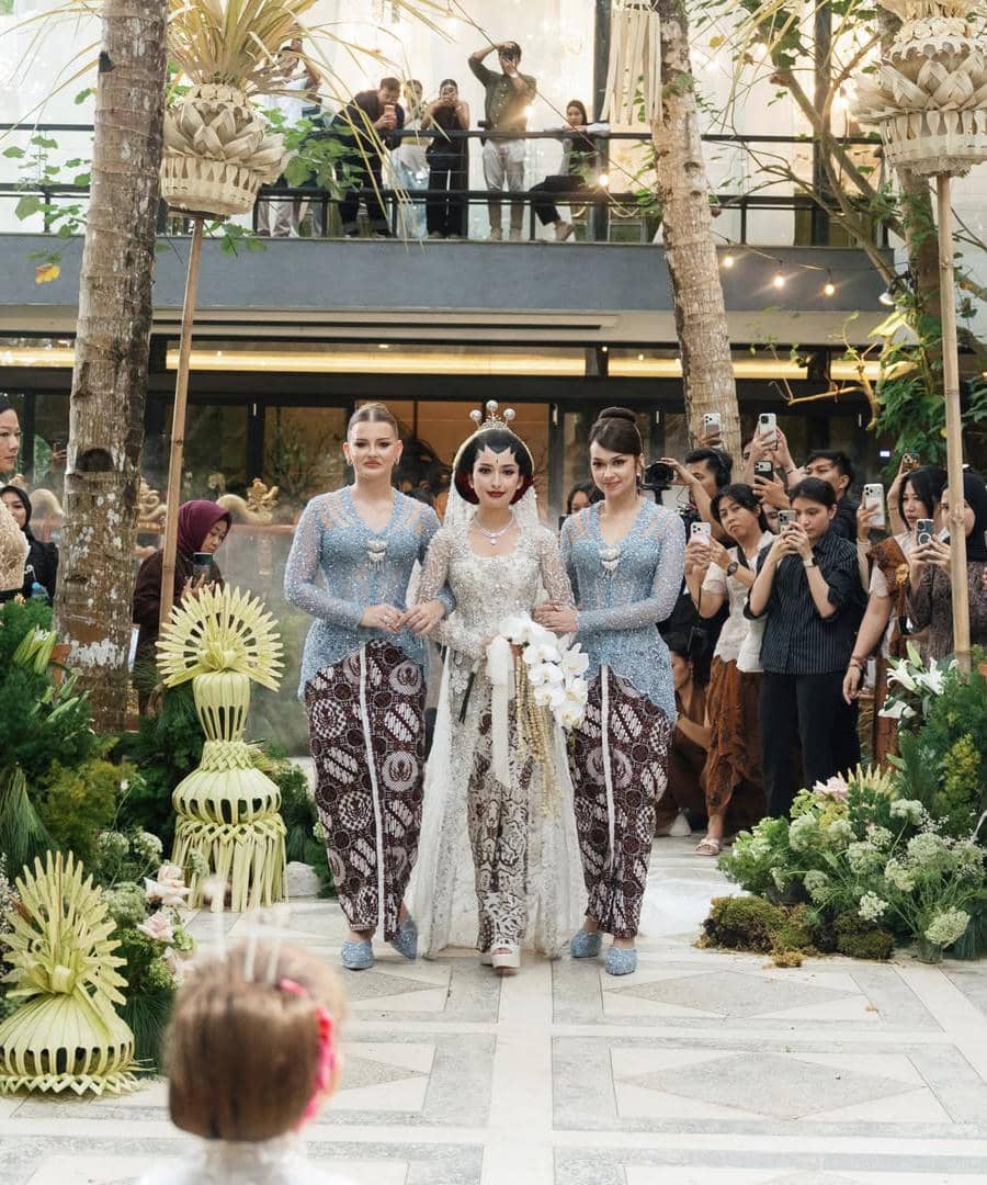 akad nikah jennifer coppen