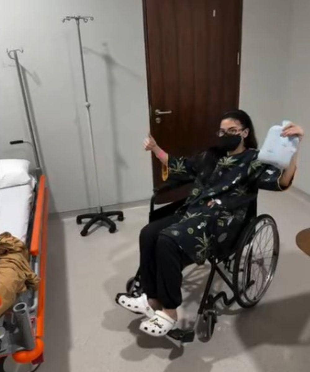 Menjalani proses pengguguran kandungan