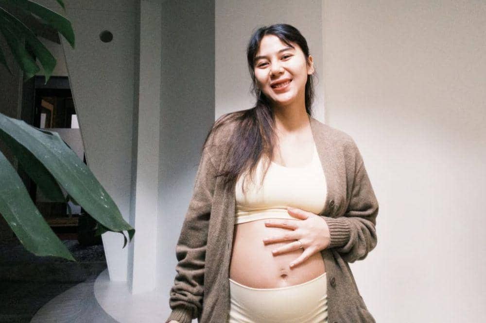 Cerita Inspiratif Adinda Thomas, dari Keguguran hingga Hamil Lagi