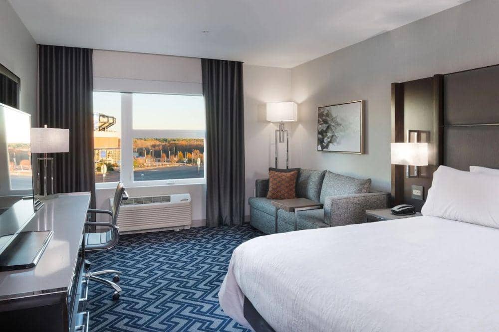 Hotel Dekat Stadion Boston Amerika Serikat