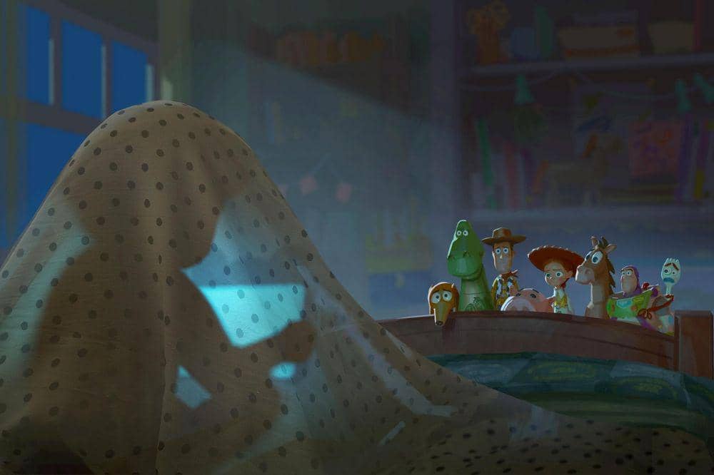 Review Toy Story 5: iPad Kids dan Mimpi Buruk Orangtua Milenial