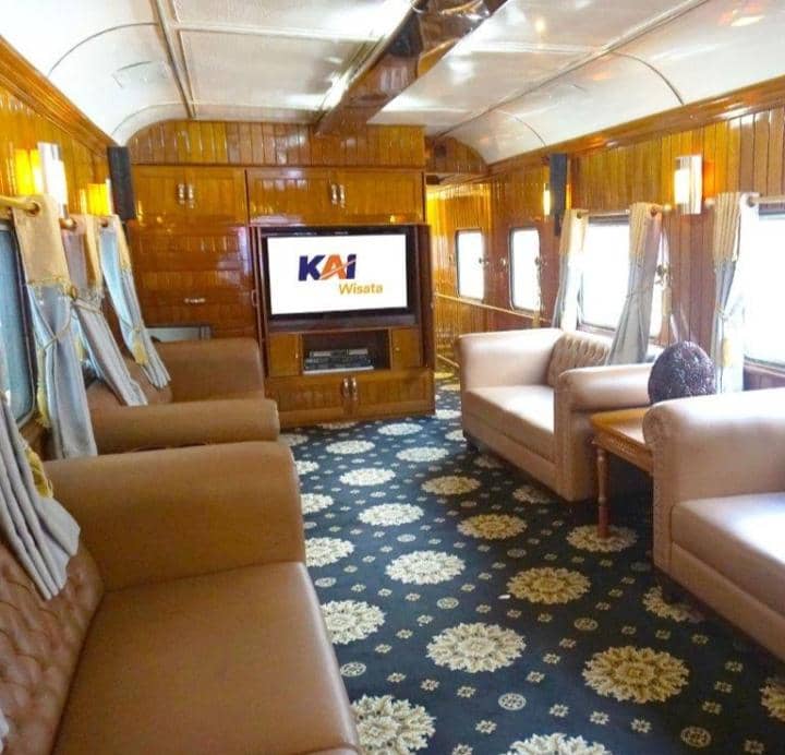 Kereta Nusantara Explorer