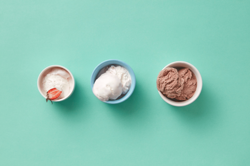 8 Langkah Membuat Es Krim Ziplock, Percobaan Sains Seru di Rumah