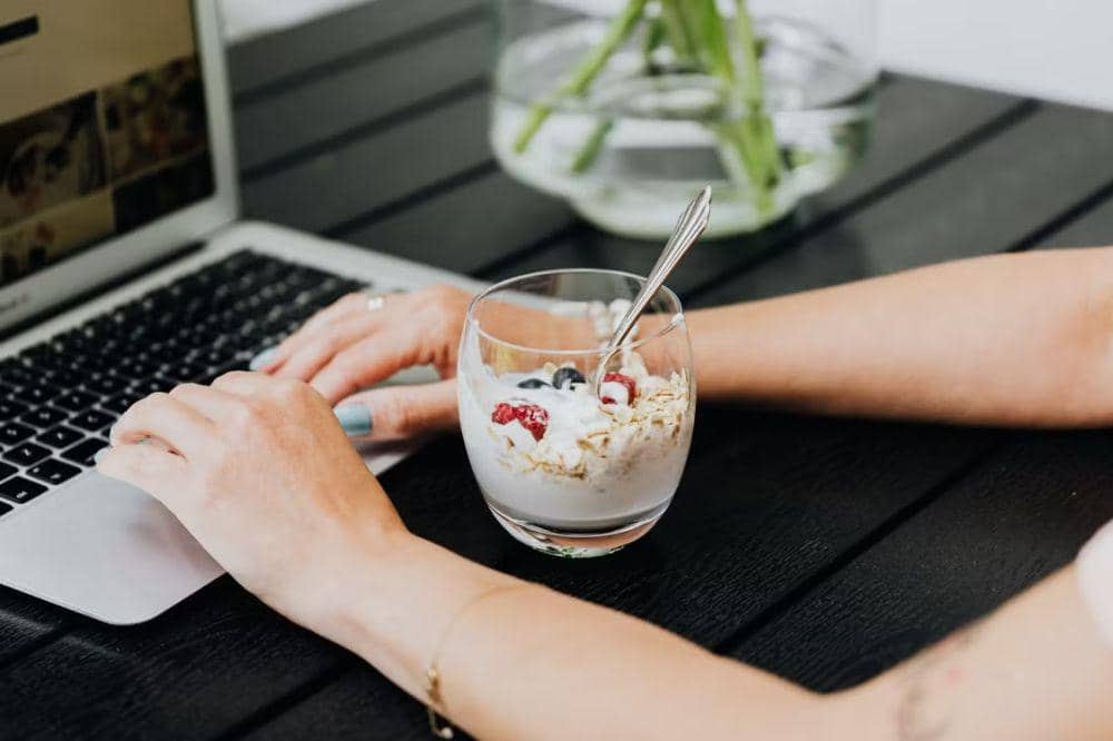 Apakah Yogurt Baik untuk Asam Lambung_ 4