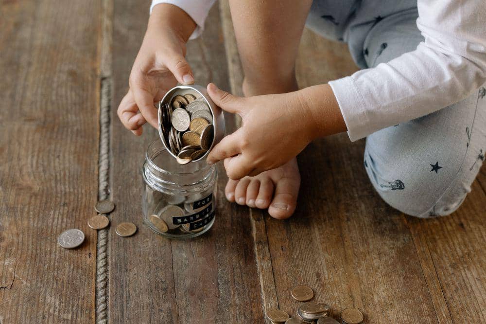 Mengganti kata "tidak mampu" dengan alternatif lainnya untuk bentuk kebiasaan menabung