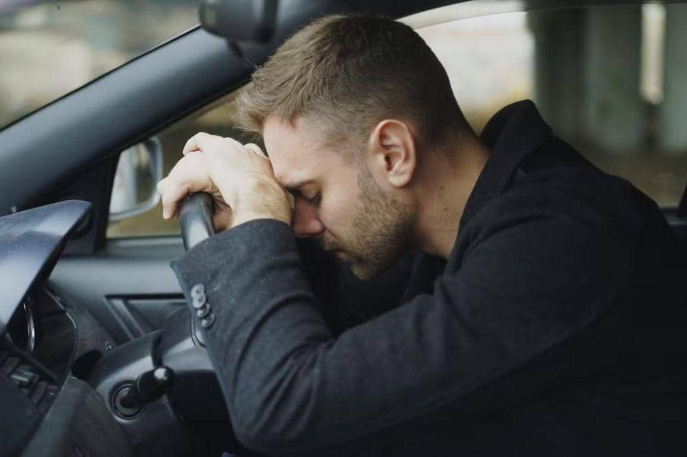 7 Cara Menahan BAB saat Perjalanan Jauh agar Aman selama Bepergian