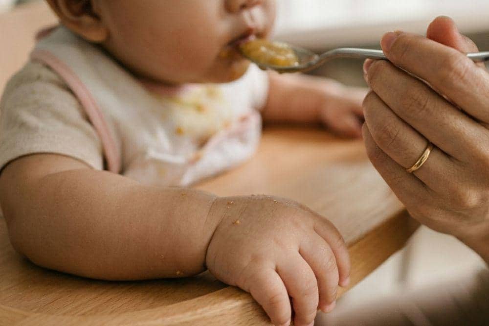 Memanaskan makanan berulang dengan suhu terlalu panas dapat memicu keracunan makanan