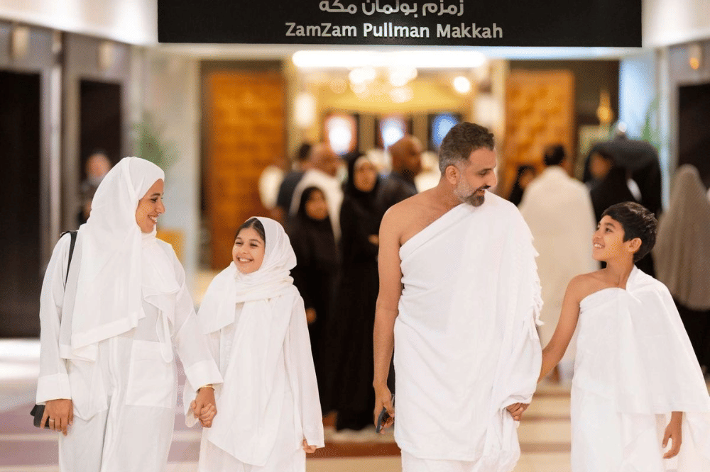 7 Tips Membawa Anak Umroh, Bikin Ibadah Lebih Nyaman 