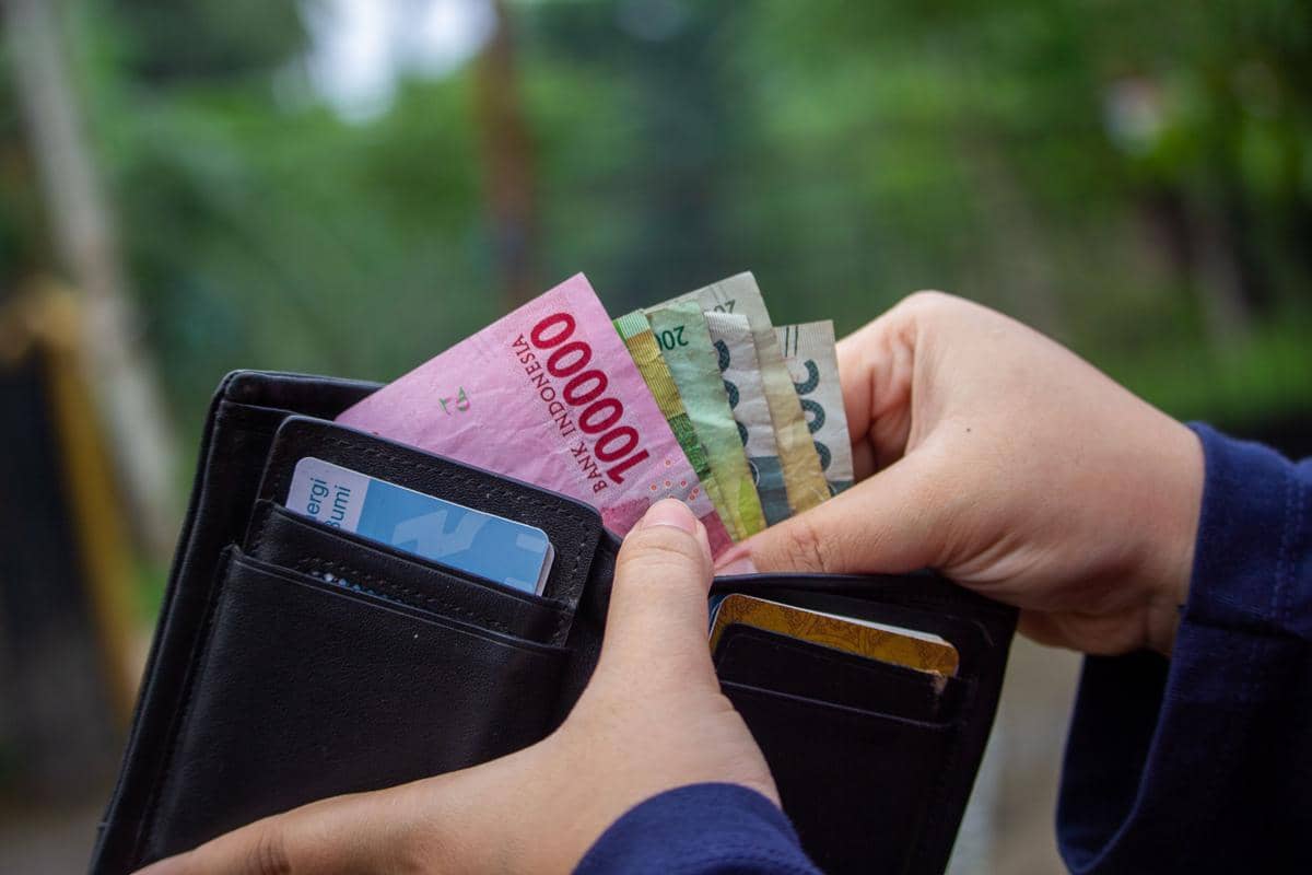 Pemerintah resmi menaikkan batas penghasilan masyarakat berpenghasilan rendah 