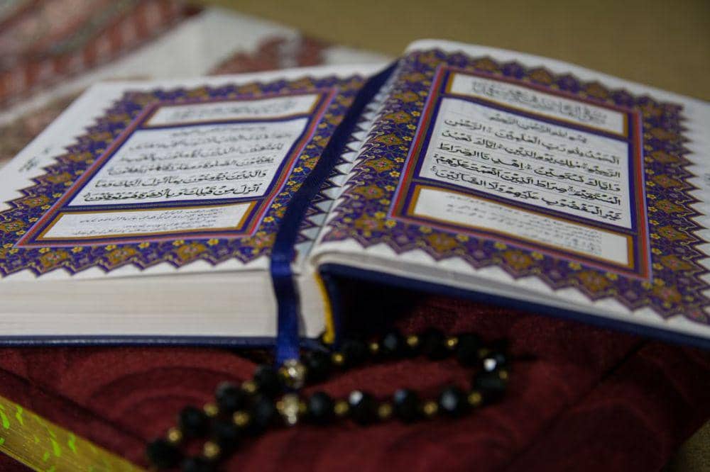 8 Ayat Alquran tentang Rezeki, Lengkap Artinya dan Penuh Makna