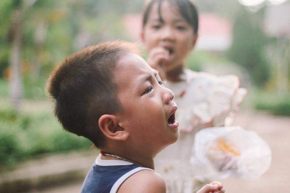 Perilaku tantrum sengaja dilakukan untuk melihat reaksi Mama