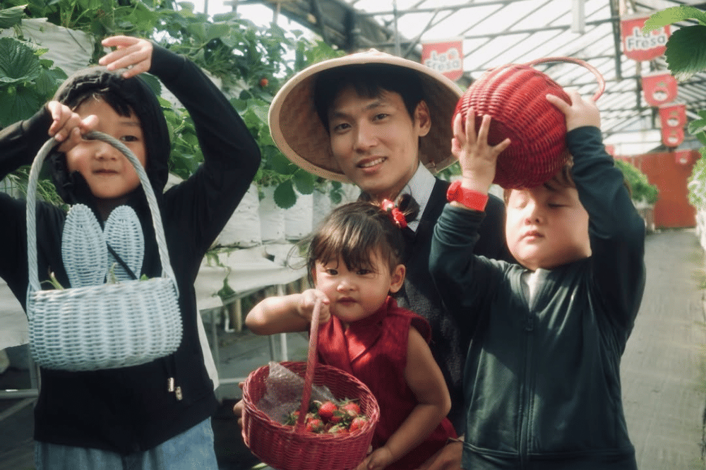 Daehoon dan trio na 