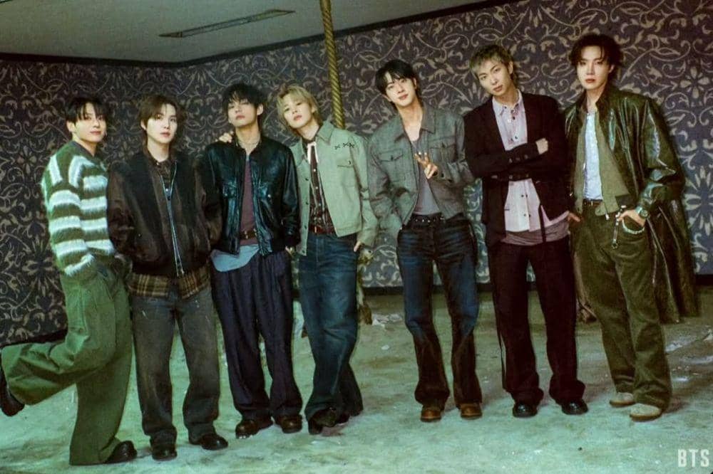 Penampilan BTS di MV Terbaru Merry Go Round, Classy dan Artistik!