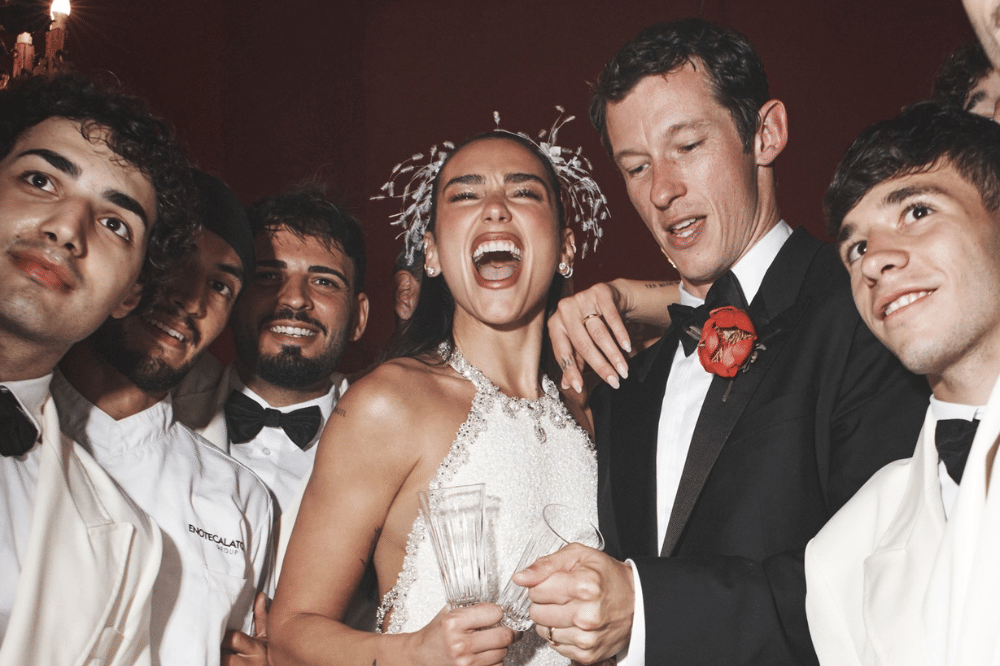Fakta Resepsi Dua Lipa dan Callum Turner