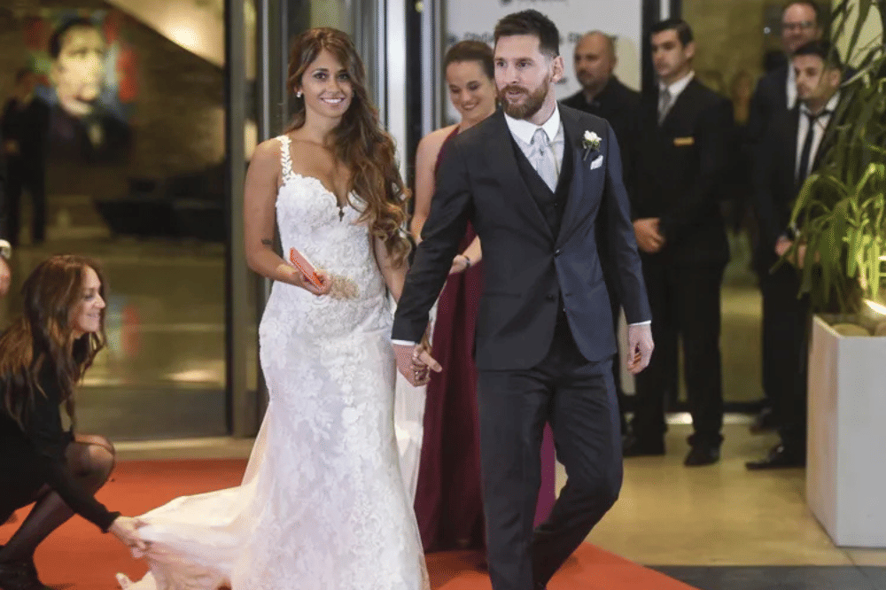 Pelajaran Cinta dari Messi dan Antonela Roccuzzo