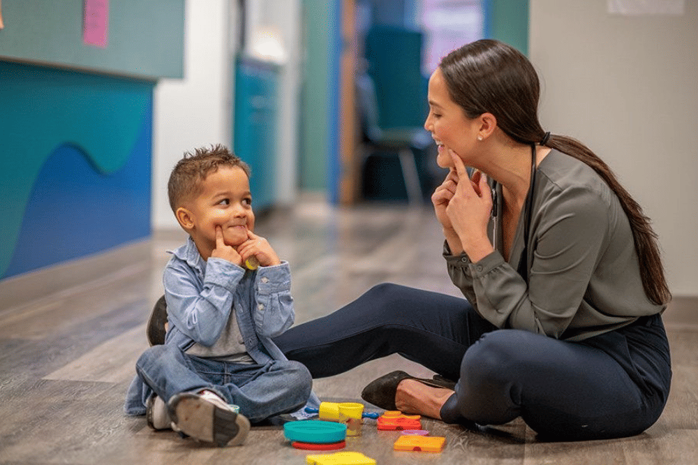 - - Pexels gustavofring https___www.pexels.com_photo_boy-and-a-girl-facing-each-other-5621885.png