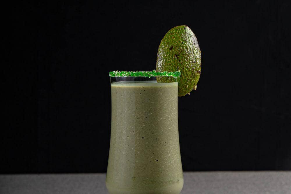 Jus alpukat kaya lemak sehat dan asam folat