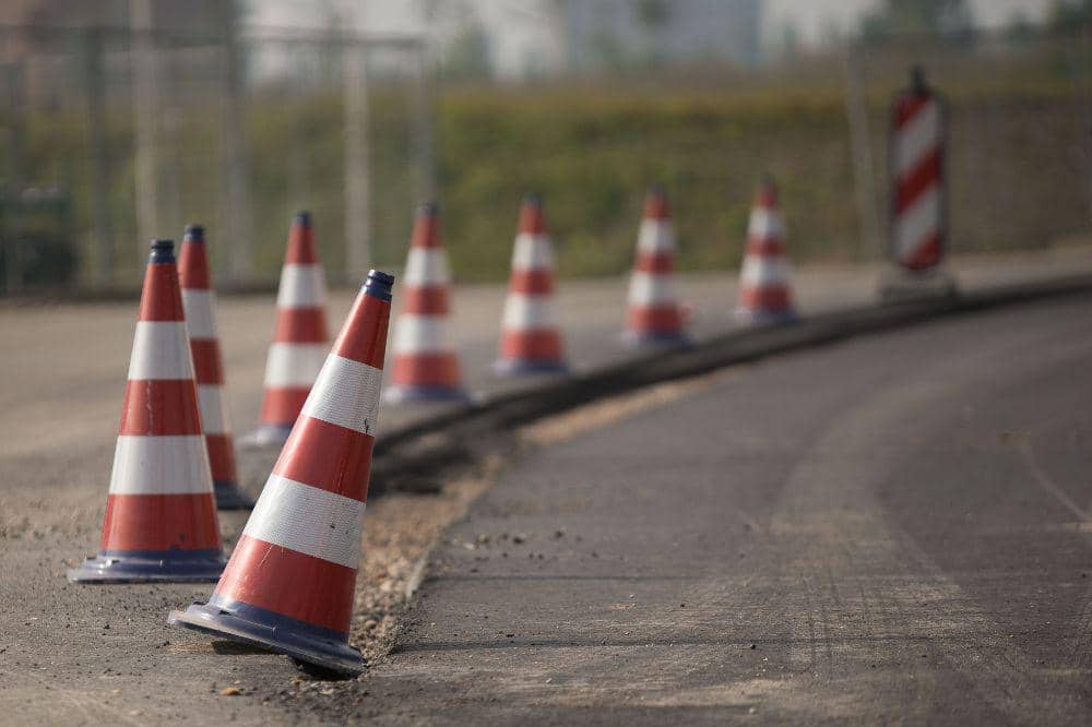 Asal Usul Traffic Cone, Ide Sederhana Simbol Keselamatan di Jalan