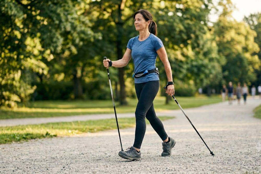 7 Manfaat Nordic Walking, Olahraga Unik yang Cepat Turunkan BB! 5.jpg