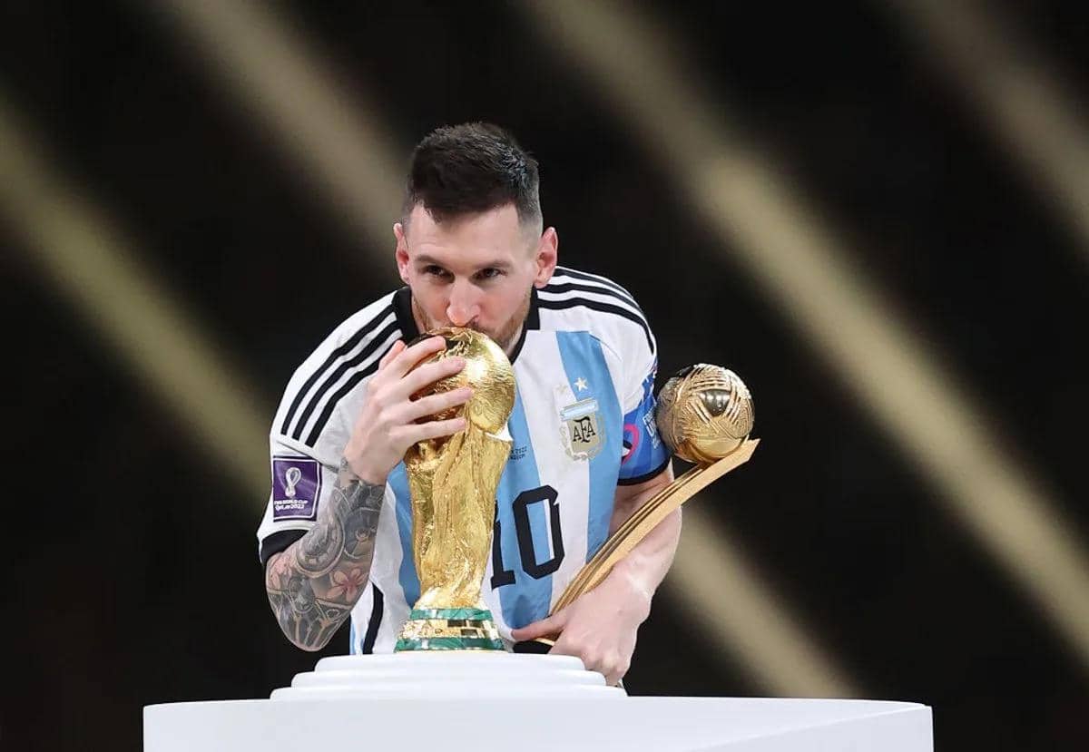 Biodata Lionel Messi