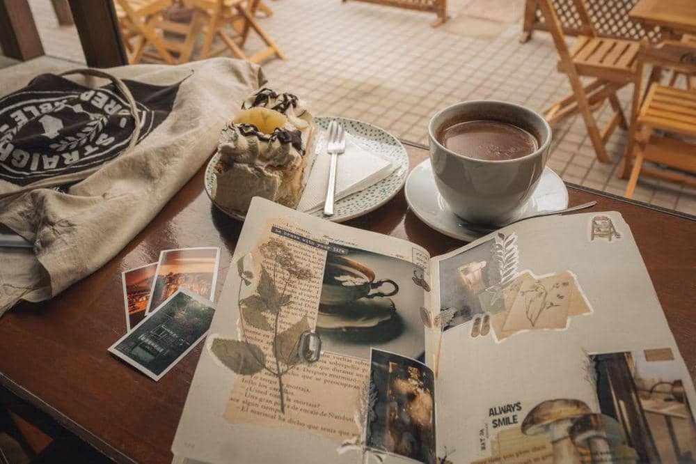 Apa Itu Junk Journal? Ini Pengertian dan Cara Membuatnya