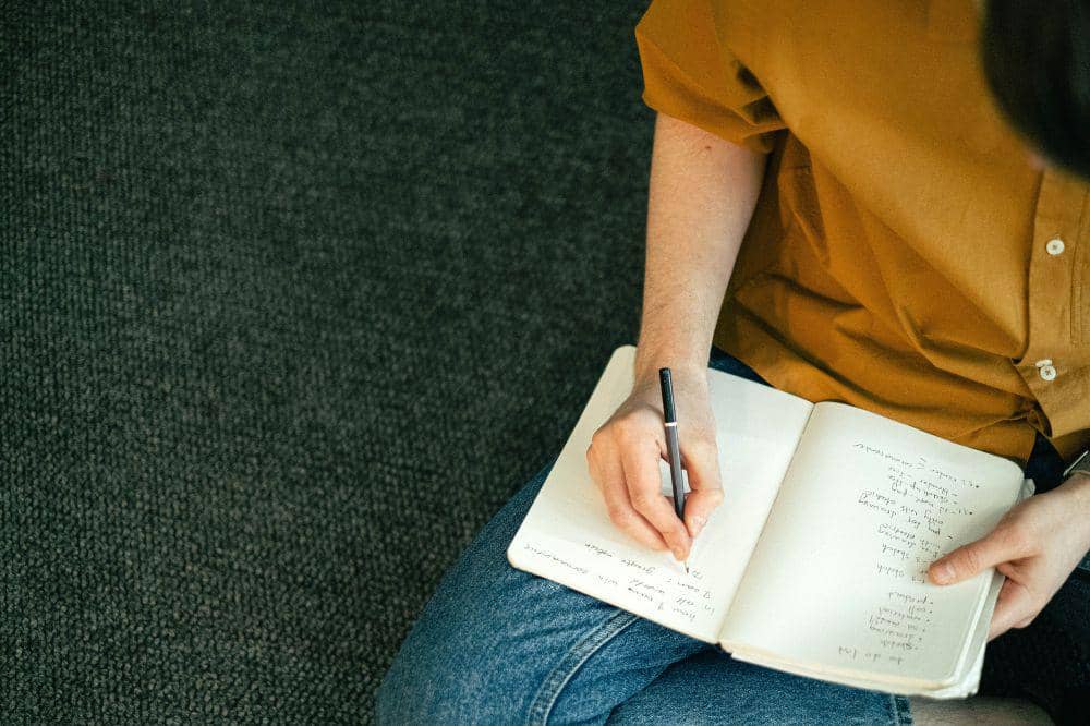 20 Ide Prompt Journaling (2)