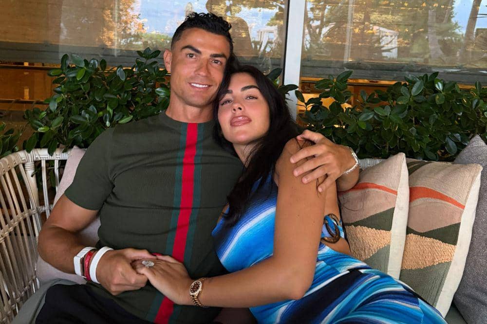 8 Perjuangan Cinta Cristiano Ronaldo dan Georgina Rodríguez