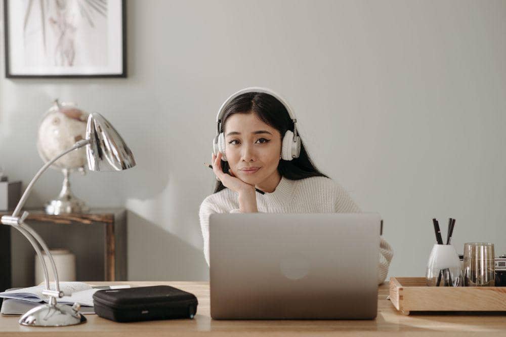 Mengenal Lady Girl Job 3