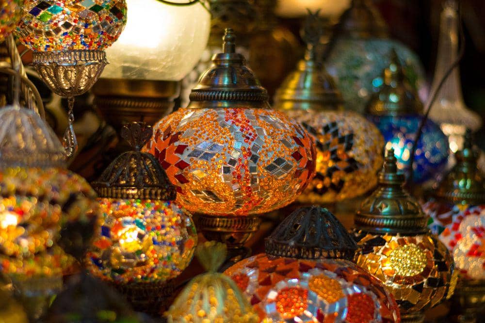 Lampu mosaik kaca