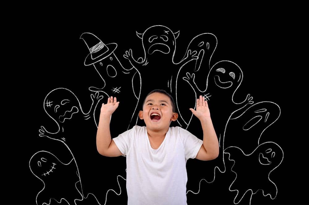 penyebab anak sering bangun tengah malam karena mimpi buruk