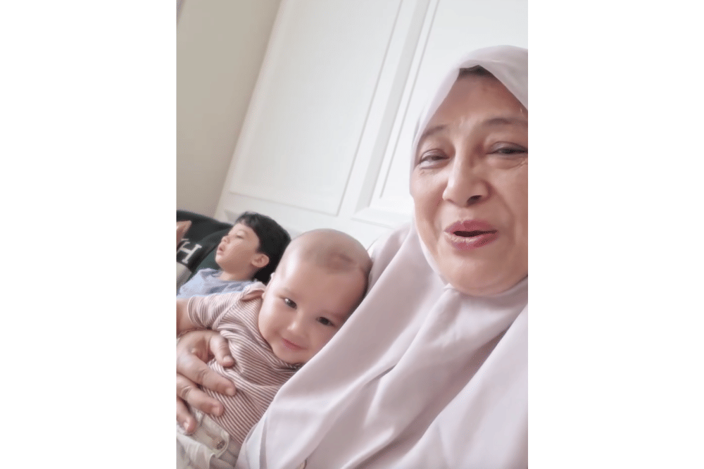 Foto Urwah anak ketiga Zaskia Sungkar dan Irwansyah